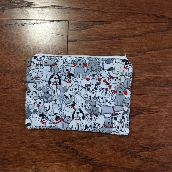 Handmade New Doggie zipper bags - Picture 4 of 4